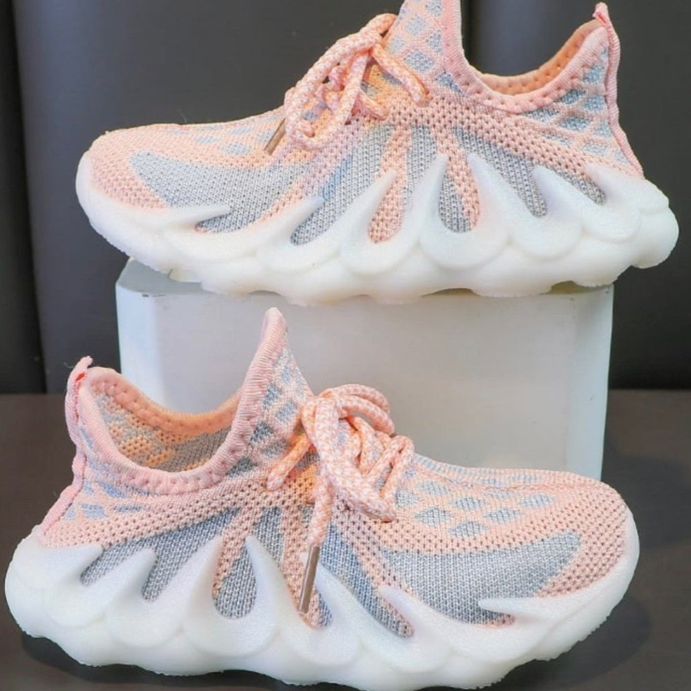 Childrens Colorblock Gym Shoes